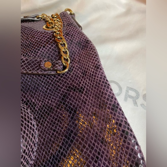 Michael Kors Chelsea Snakeskin Embossed Crossbody Shoulder Bag - Picture 11 of 11